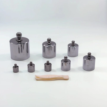 Набор гирь 1000 гр. в футляре (8 шт.)